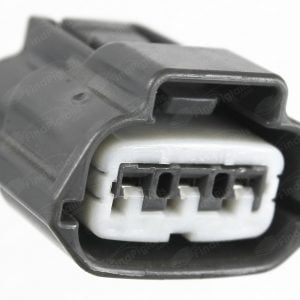 A24D3 is a 3-pin automotive connector which serves at least 1 functions for 1+ vehicles.