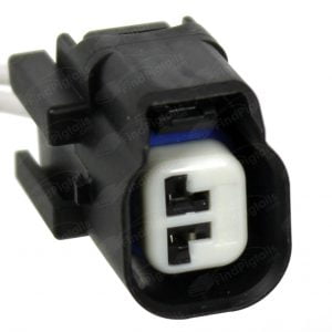 B21C2 is a 2-pin automotive connector which serves at least 738 functions for 101+ vehicles.