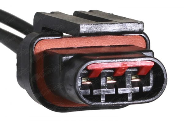 B27C3 is a 3-pin automotive connector which serves at least 5 functions for 1+ vehicles.