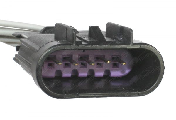 C14D5 is a 5-pin automotive connector which serves at least 1 functions for 1+ vehicles.