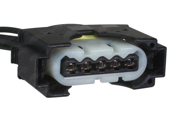 D25D5 is a 5-pin automotive connector which serves at least 1 function for 1+ vehicles.