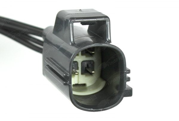 E52C4 is a 4-pin automotive connector which serves at least 21 functions for 1+ vehicles.