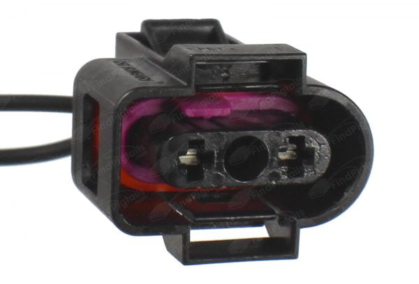 L34C2 is a 2-pin automotive connector which serves at least 477 functions for 1+ vehicles.