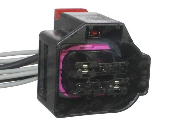L36D8 is a 8-pin automotive connector which serves at least 3 functions for 1+ vehicles.