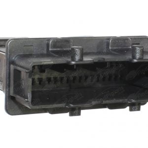L86D27 is a 15-pin+ automotive connector which serves at least 1 functions for 1+ vehicles.