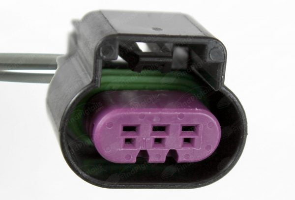 R33A3 is a 3-pin automotive connector which serves at least 404 functions for 1+ vehicles.