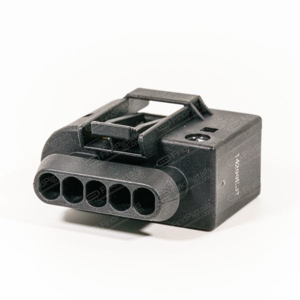 E16C5 - Image 3