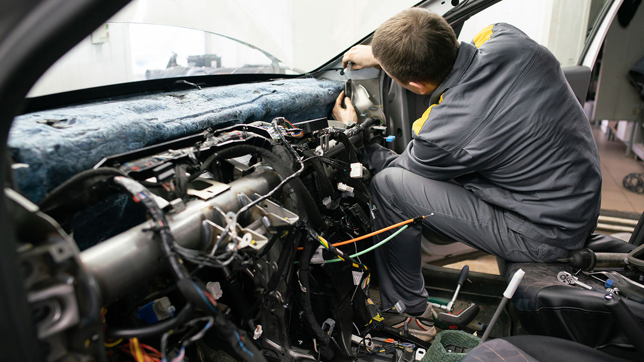 fpt_harness_wires_interior