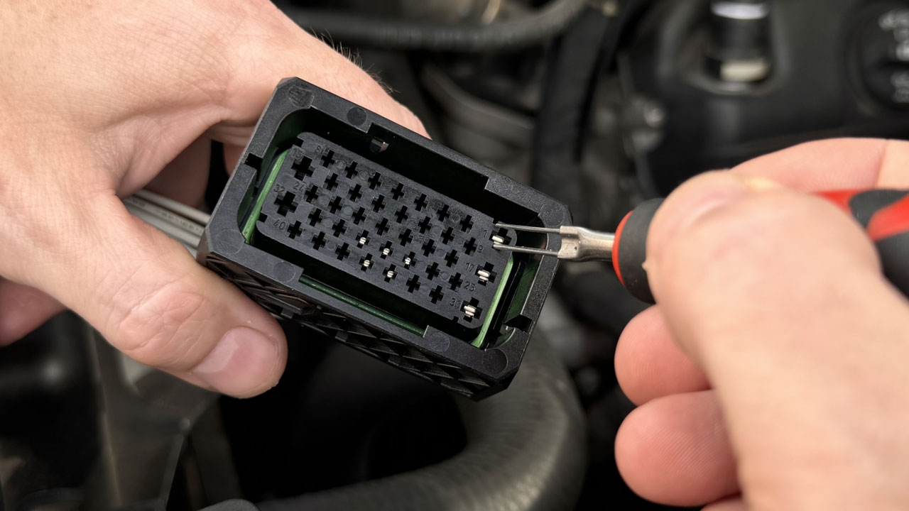 fpt_connector_depin_adas